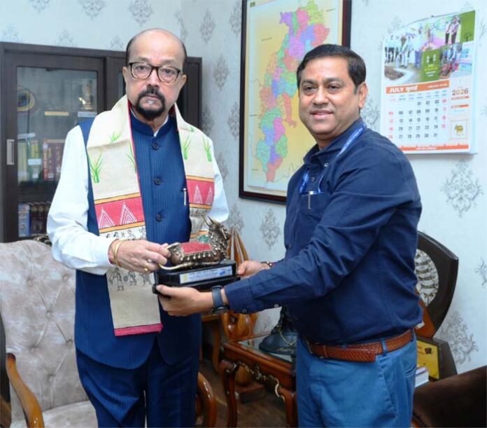 राज्यपाल सौजन्य भेंट एनएचएआई के अधिकारी राज्यपाल सौजन्य भेंट एनएचएआई के अधिकारी