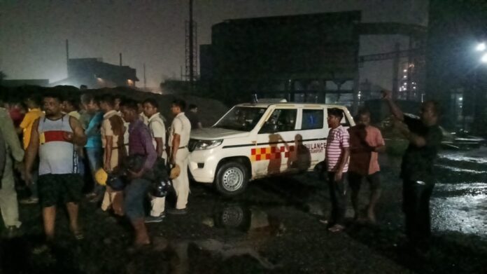 पुलिस जवान मौके पर पहुंची तैयारी
