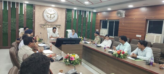 पूर्वांचल विश्वविद्यालय में राज्यपाल का आगमन पूर्वांचल विश्वविद्यालय में राज्यपाल का आगमन