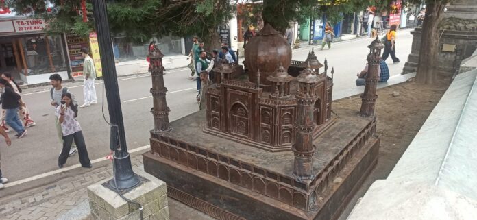 ताजमहल स्क्रैप कलाकृति ताजमहल स्क्रैप कलाकृति