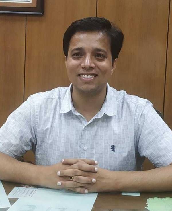 विवेक भाटिया: जीवनी, शिक्षा, करियर और उपलब्धियां विवेक भाटिया जीवनी विवरण चित्र
