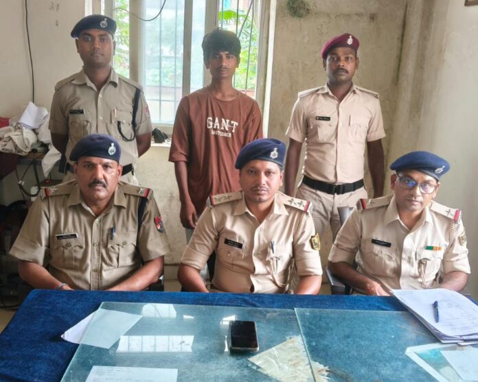 आरपीएफ एवं जीआरपी के अधिकारी गिरफ्तारी की जांच में जुटे