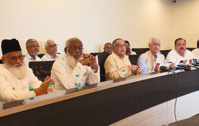 इंडियन मुस्लिम्स फॉर सिविल राइट्स के तत्वाधान में आयोजित बैठक में लिए गए फैसलों की जानकारी मुस्लिम सिविल राइट्स न्यूज फोटो
