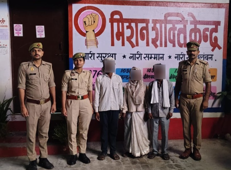 चांदीनगर थाने पर मौजूद महिला की वीडियो वायरल हो रही है चांदीनगर थाने पर वायरल वीडियो