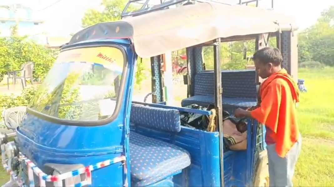रामगढ़ थाना लाया गया शव, जांच में जुटी पुलिस रामगढ़ थाना शव लाया गया