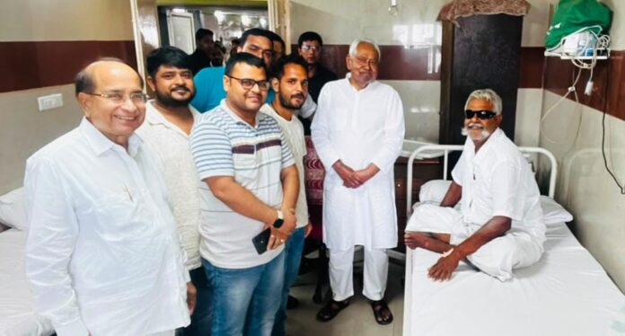नीतीश कुमार आईजीआईसी में पढ़ाई