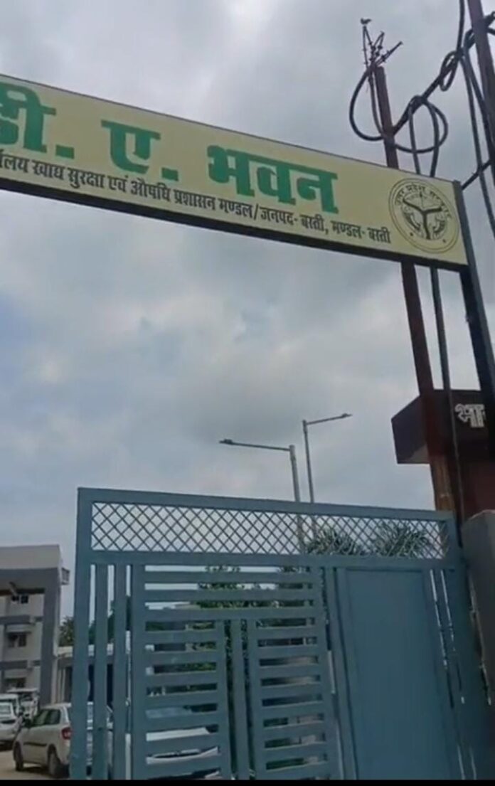 फोटो बिल्डिंग के लिए उपयुक्त सामग्री