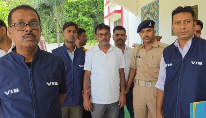 अररिया फोटो:गिरफ्तारी का मामला अररिया फोटो:गिरफ्तारी का मामला