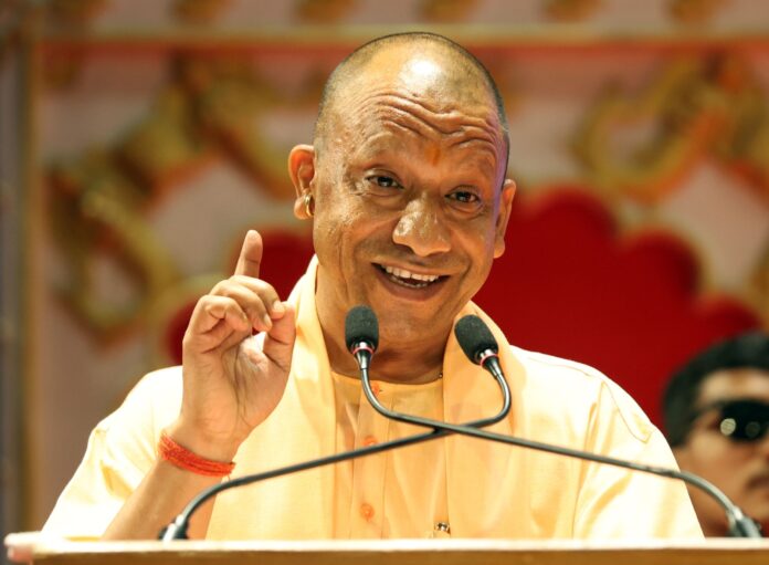 मुख्यमंत्री योगी की तस्वीर