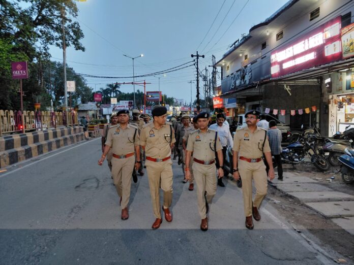 हिसार पुलिस निरीक्षण की तस्वीर