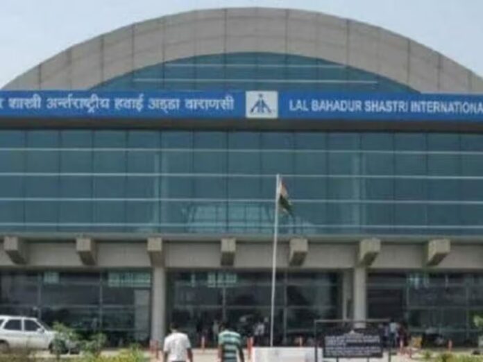 कैंट रेलवे स्टेशन पर चेकिंग कार्रवाई