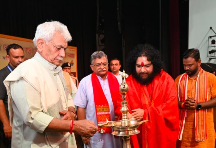जम्मू कश्मीर के उपराज्यपाल मनोज सिन्हा जम्मू कश्मीर के उपराज्यपाल मनोज सिन्हा