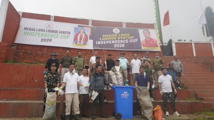 तवांग के पुलिस ने सफ़ाई अभियान चलाया