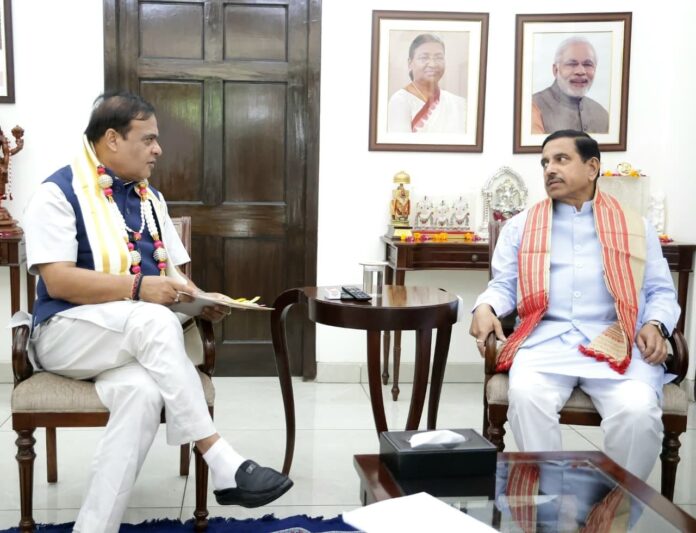 Image of the Assam CM Dr Himanta Biswa Sarma Meeting to Union Minister Pralhad Joshi.