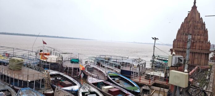 गंगा का नजारा