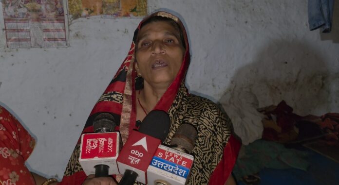 मीडिया को बयान देती हुई मृतक की मां
