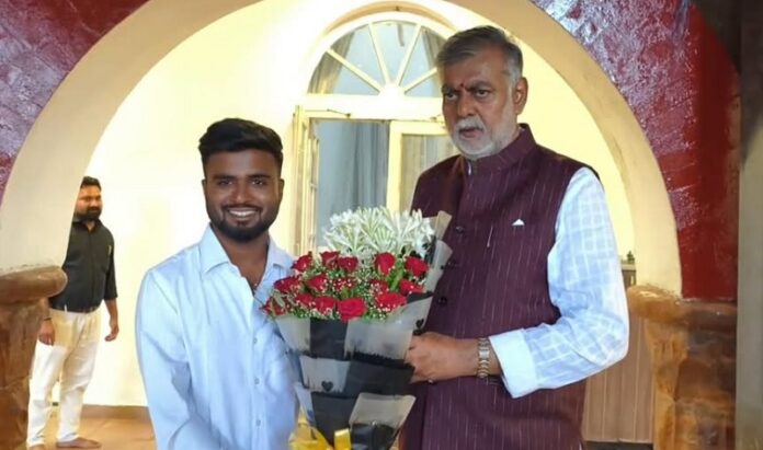 यूनिवर्सिटी कॉलेज लंदन में चयनित प्रतिभाशाली छात्र राज सिंह लोधी ने की मंत्री पटेल से सौजन्य भेंट