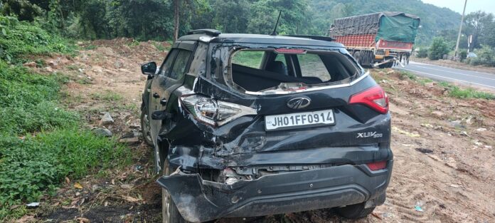 क्षतिग्रस्त वाहन