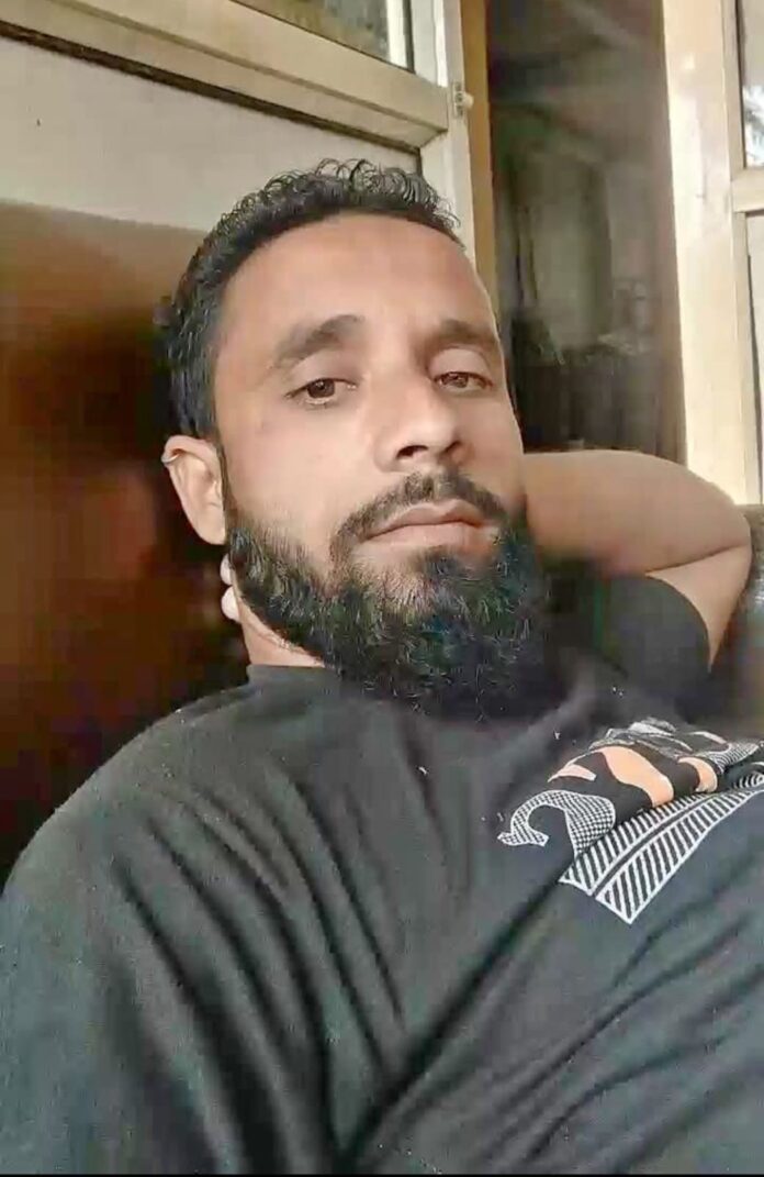 हाईटेंशन लाइन की चपेट में आने से जान गंवाने वाले मजदूर मोहम्मद हसन।