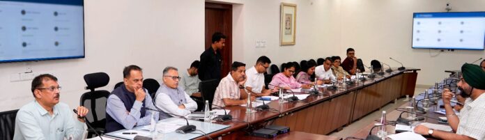 साइबर अपराध पीड़ितों को त्वरित राहत और नवीन आपराधिक कानूनों का प्रभावी क्रियान्वयन सुनिश्चित करें: मुख्य सचिव