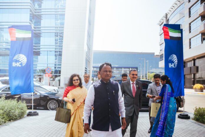 मुख्यमंत्री मोहन माझी युएई में