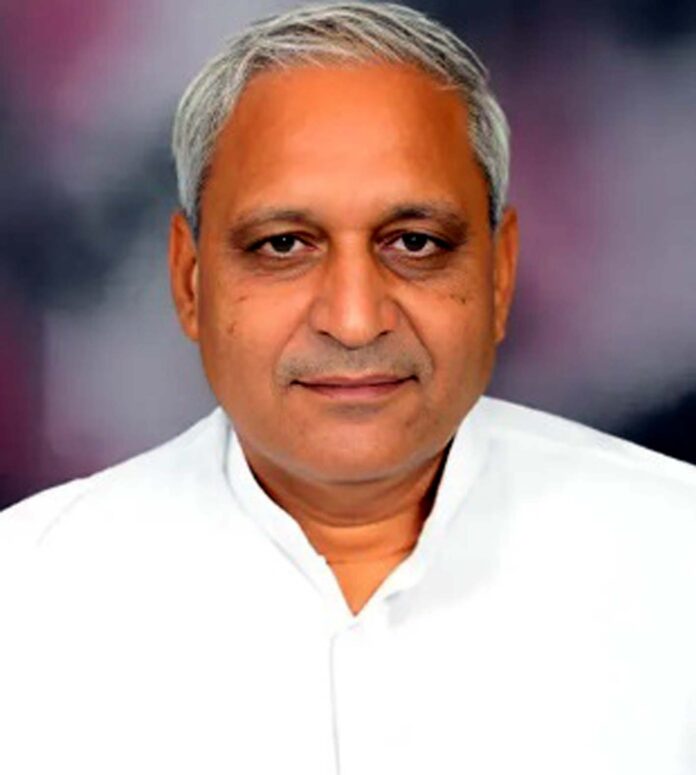 मंत्री रणबीर गंगवा