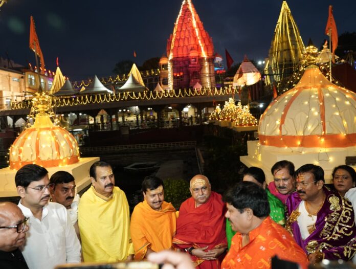 महाकाल से मांगा देशवासियों की सुख-समृद्धि का आशीर्वाद