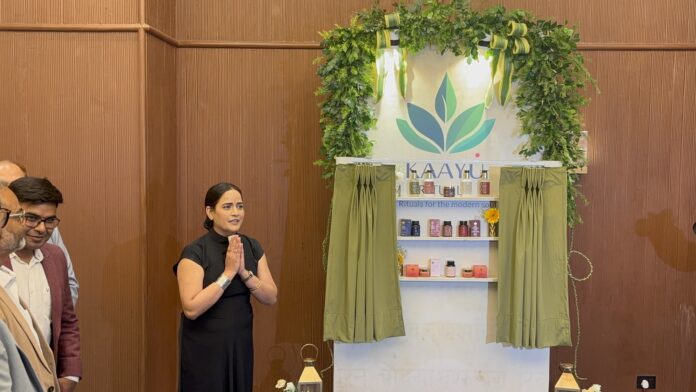 नई दिल्ली में शनिवार को आयोजित कायू रिचुअल्स के वेलनेस कॉन्क्लेव में मौजूद विशेषज्ञ और अतिथि।