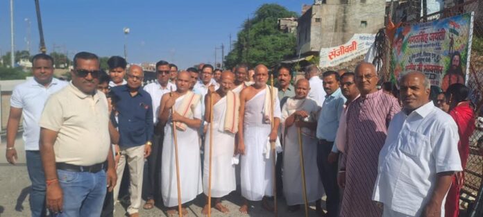 श्री आर्यरक्षित तीर्थ धाम पर प्रवर्तक श्री धैर्यचन्द्र सागरजी के भगवती सूत्र के योगोद्वहन प्रवेश हेतु भव्य अनुष्ठान कार्यक्रम का हुआ आयोजन श्री आर्यरक्षित तीर्थ धाम पर प्रवर्तक श्री धैर्यचन्द्र सागरजी के भगवती सूत्र के योगोद्वहन प्रवेश हेतु भव्य अनुष्ठान कार्यक्रम का हुआ आयोजन