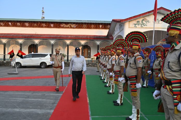 अलीपुरद्वार मंडल में एनएफ रेलवे के महाप्रबंधक ने किया सुरक्षा निरीक्षण अलीपुरद्वार मंडल में एनएफ रेलवे के महाप्रबंधक ने किया सुरक्षा निरीक्षण