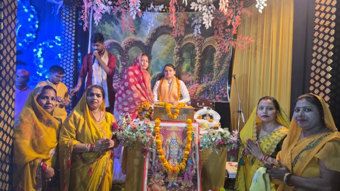 श्रीराम नाम की महिमा का वर्णन करती कथा वाचिका अर्पिता अविनाशी