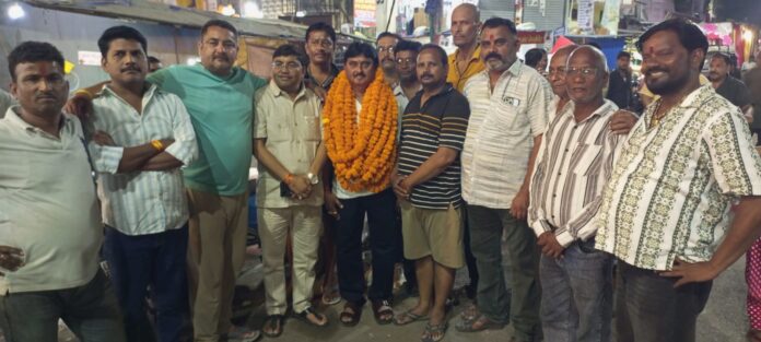 भाजपा पिछड़ा मोर्चा के नवनियुक्त महानगर अध्यक्ष राजेश निषाद उर्फ पप्पू निषाद का छाया चित्र भाजपा पिछड़ा मोर्चा के नवनियुक्त महानगर अध्यक्ष राजेश निषाद उर्फ पप्पू निषाद का छाया चित्र