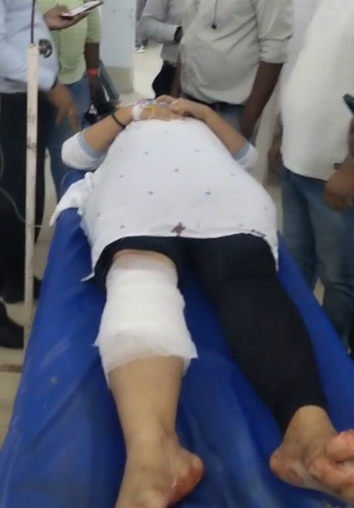 घायल अनुराधा