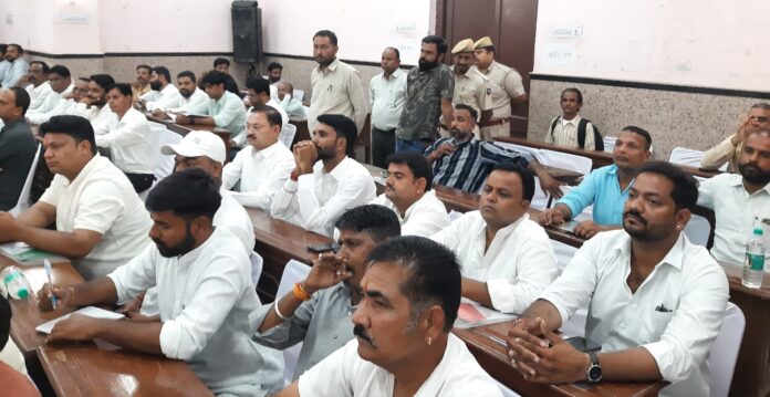 विकास के मुद्दों पर दलगत राजनीति से ऊपर उठकर काम करने को तैयार बीकानेर के काॅरपाेरेटर : सभी 80 वार्ड में 100 स्ट्रीट लाईटें लगाने की कही बात