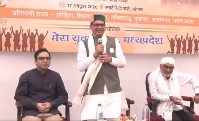 भोपाल में मीडिया से संवाद करते हुए शिवराज सिंह