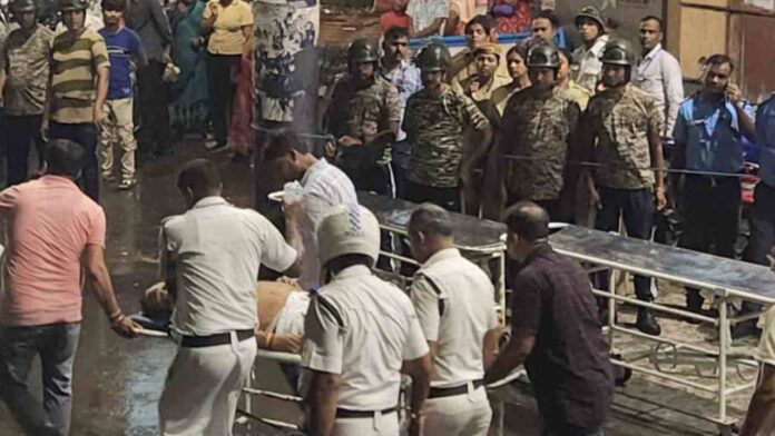 हादसे के बाद का मंजर। हादसे के बाद का मंजर।