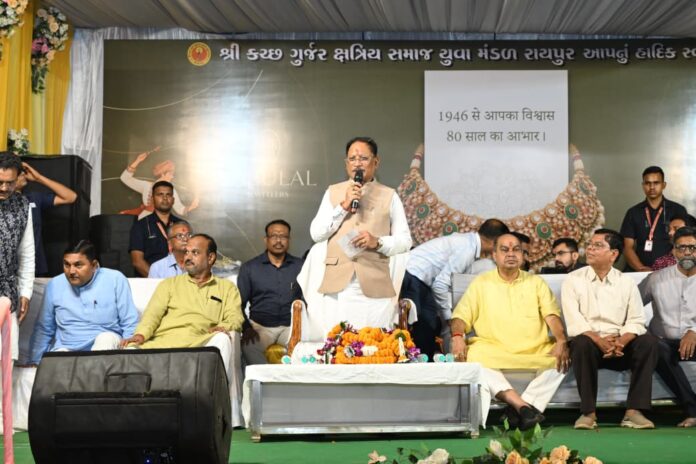 गरबा एवं नवरात्रि महोत्सव गरबा एवं नवरात्रि महोत्सव