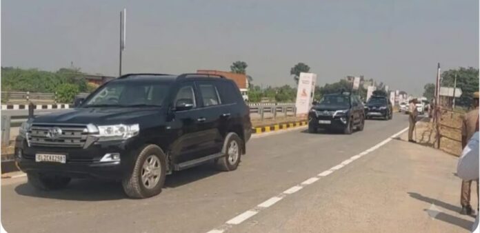 प्रधानमंत्री मोदी के वाराणसी दौरे को लेकर खोचवां में ग्रैंड रिहर्सल प्रधानमंत्री मोदी के वाराणसी दौरे को लेकर खोचवां में ग्रैंड रिहर्सल