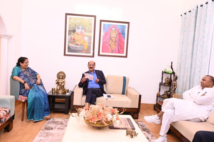 कार्यमंत्रणा समिति की बैठक।
