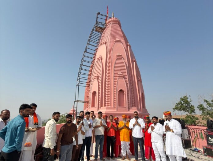 प्राचीन श्रीपंचमुखा हनुमान जी मंदिर में नवनिर्माण पूर्णता महोत्सव चार दिन तक बड़े धूमधाम से कार्यक्रम आयोजित हुए, पूरे इलाके को भक्तिमय किया