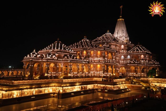 राम मंदिर का भव्य दृश्य