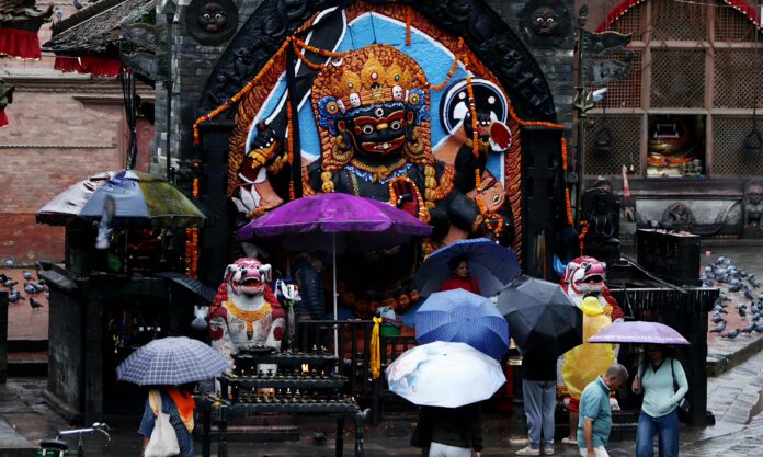 काठमांडू में लगातार बारिश