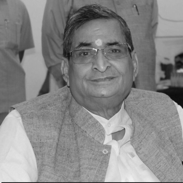 स्व आर के सिन्हा, (रविन्द्र किशोर सिन्हा) स्व आर के सिन्हा, (रविन्द्र किशोर सिन्हा)