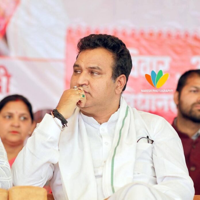 फोटो-30एनटीएच04 विनोद कंडारी, विधायक देवप्रयाग। फोटो-30एनटीएच04 विनोद कंडारी, विधायक देवप्रयाग।