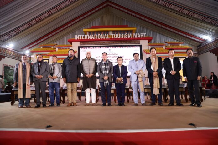 विकास को टिकाऊ और समावेशी बनाने पर भी जोर.केंद्रीय मत्री विकास को टिकाऊ और समावेशी बनाने पर भी जोर.केंद्रीय मत्री